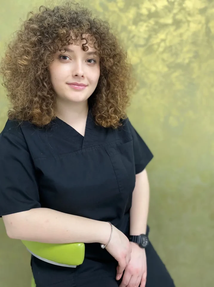 Dr. Timiș Larisa Letiția