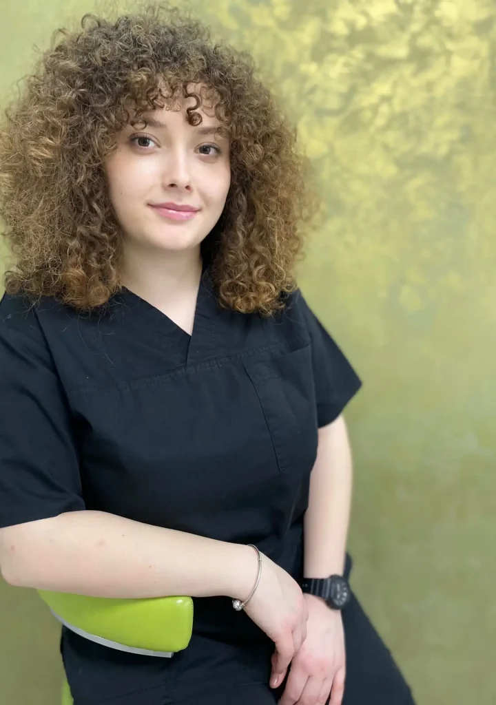 Dr. Timiș Larisa Letiția